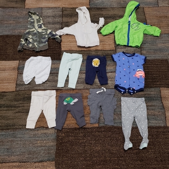 Baby boys size newborn winter clothing bundle of 11, pants, jackets - Picture 1 of 6